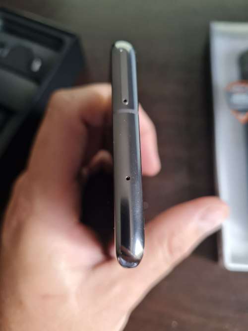 Samsung Galaxy S10 128GB - 8GB Ram + UAG cover - Black - Boxed 9.5 out 0f 10