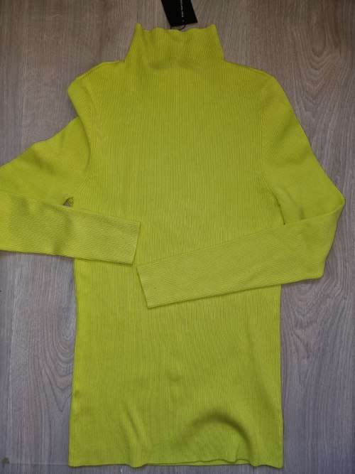 100% Original PRINGLE OF SCOTLAND Jersey - Size Small RETAIL R1699