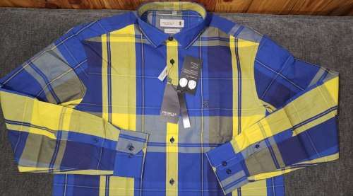 Original PRINGLE of Scotland Formal Shirt - Large (Retail R1599) - Classic Fit