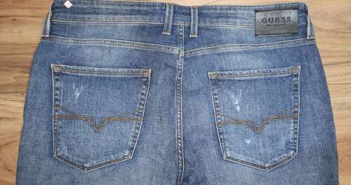 Guess Jeans - Men`s Slim Tapered Jeans Size : W38L34 (Retail R1299)