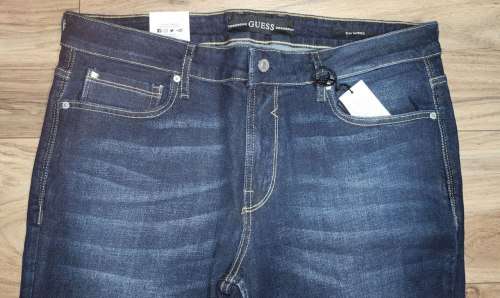 Guess Jeans - Men`s Slim Tapered Jeans Size : W36L32 (Retail R1299)