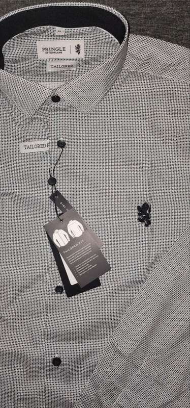 Original PRINGLE of Scotland Formal Shirt - Large (Retail R1599) - Tailored Fit - 100% Cotton