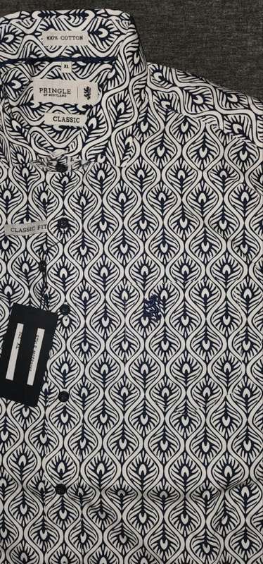 PRINGLE of Scotland Formal Shirt (Short Sleeve) - Large (Retail R1599) - Classic Fit - 100% Cotton