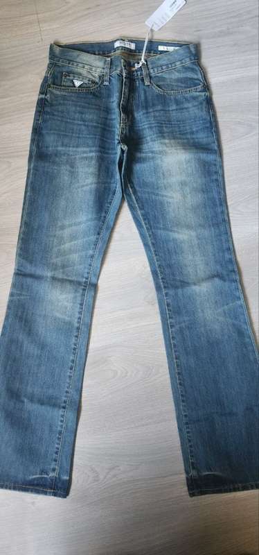 Guess Jeans - Men`s  Jeans (Slim Boot) Size : W28L32 (Retail R1499)