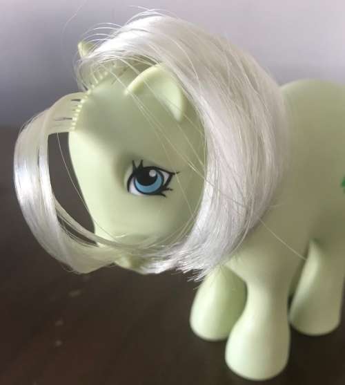 My Little Pony - Concave-Foot Collector's Pose Minty (1983)