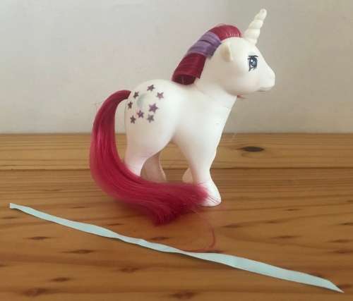 My Little Pony - Moondancer with original light blue ribbon (1983)
