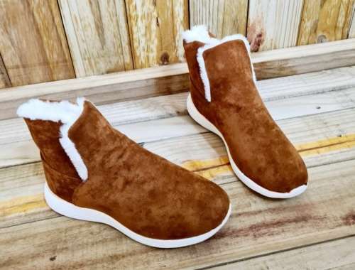Ladies Furlined Ankle Boots