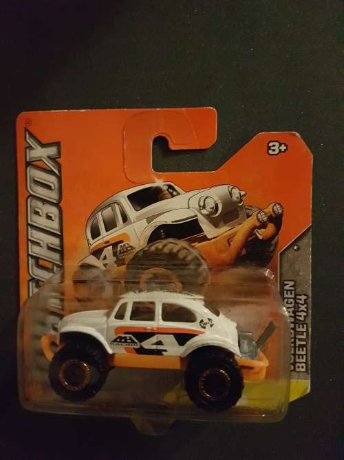Matchbox 2012 Desert Volkswagen VW Beetle 4x4 White