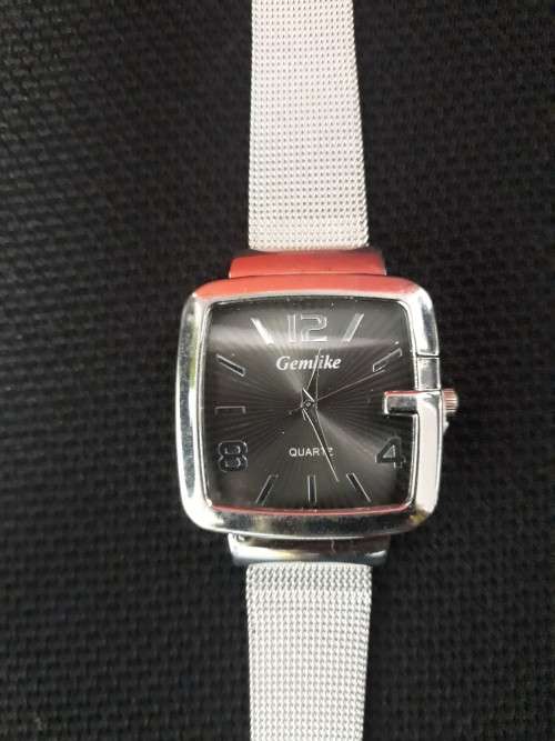 BLACK  SQUARE FACE WOMENS WATCH