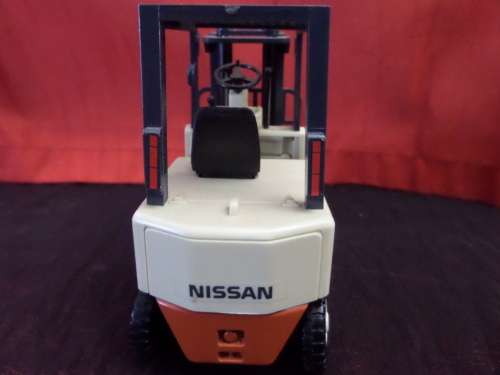 Yonezawa Nissan Forklift made in Japan