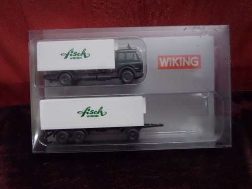 Wiking  truck and trailer ( mini)