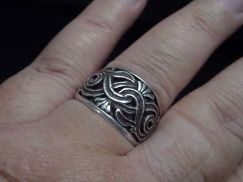 silver 925 interesting ring(5.9 grams)