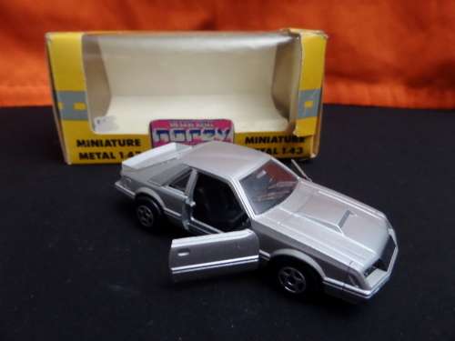 Norev  1:43 Ford Mustang