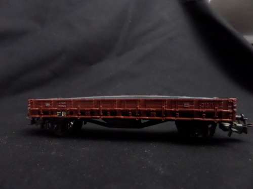 Marklin Low-Sided Trailer (no box) slight damage small crack on trailers base
