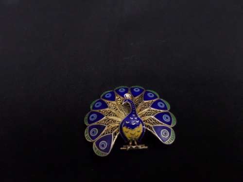Beautiful Peacock Silver and Enamel Brooch  (No hallmarks but has been tested for sillver) 7 grams