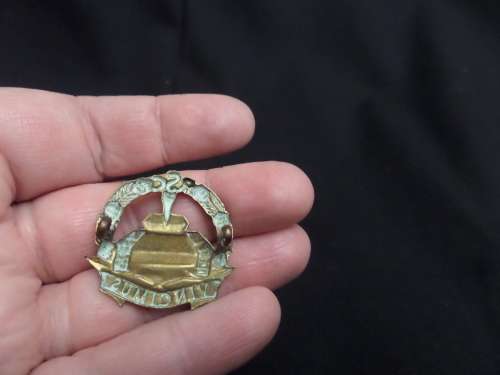 Regiment Sarel Cilliers Cap Badge SADF worn 1956 -60 Lugs in tact Citizen Force Armoured Unit