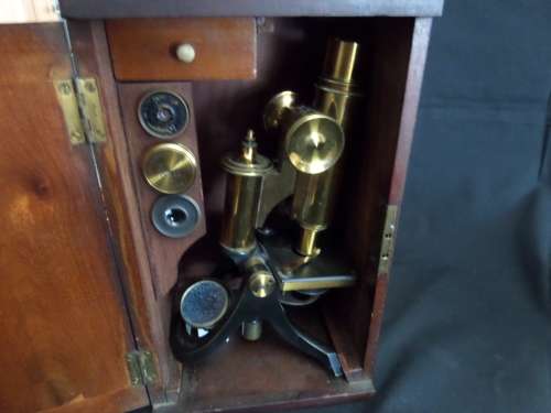 H Hughes & Sons Ltd Microscope 1917 with Accessories in Wooden Box  26 cm