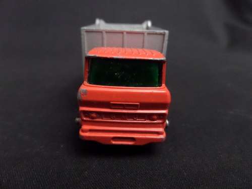 Matchbox Series 26 1970 G.M.C. Tipper Truck  Lesney made in England