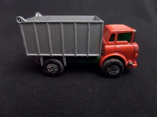 Matchbox Series 26 1970 G.M.C. Tipper Truck  Lesney made in England