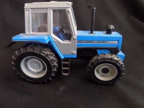 Landini 9880 Tractor made in Italy by Ros 18 cm x 12 cm