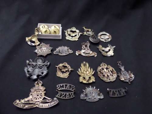 22 x Military Badges and Buttons (bid for the lot) Some lugs are missing