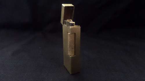 Dunhill made in Switzerland Lighter patented US Re24163