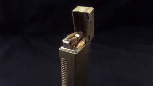 Dunhill made in Switzerland Lighter patented US Re24163