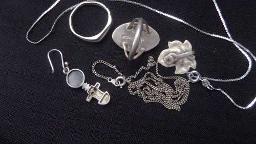 Lot of Silver Jewelery ( bid for the lot)