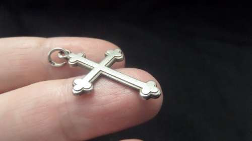 835 Silver Pendant (Cross) 2.8 grams