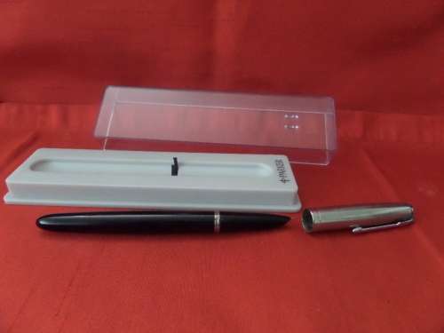 Parker Fountain Pen Boxed made in U.S.A.