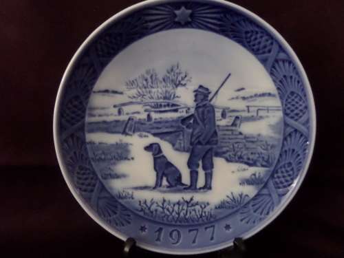 1977 Royal Copenhagen Plate made in Denmark - Immervad Bridge - 18cm