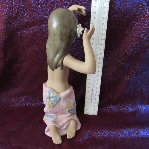 Lladro Figurine Hawaiian Girl  made in Spain 25 cm Daisa 1998