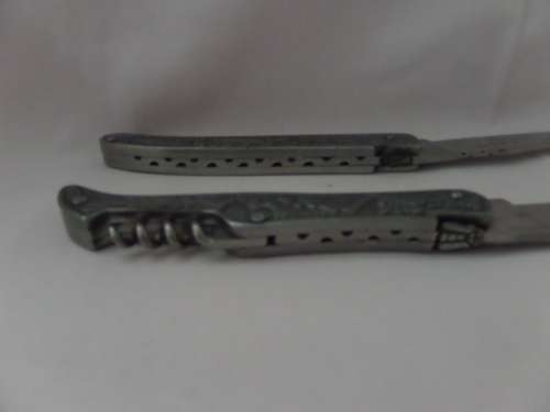 2 x Laguiole Pocket Knifes in Excellent condition