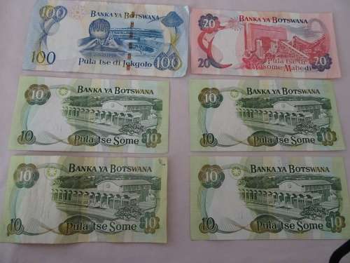 6 x Bank of Botswana Notes ( to the value of 160 Pula )