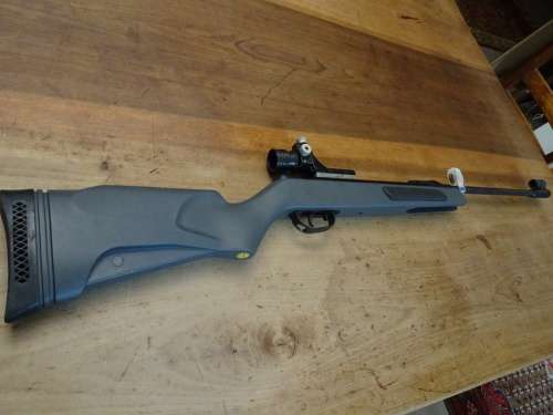 Gamo Shadow 640 Air Gun made in Spain  cal 4.5 with Anschutz Telescope 110 cm (L)