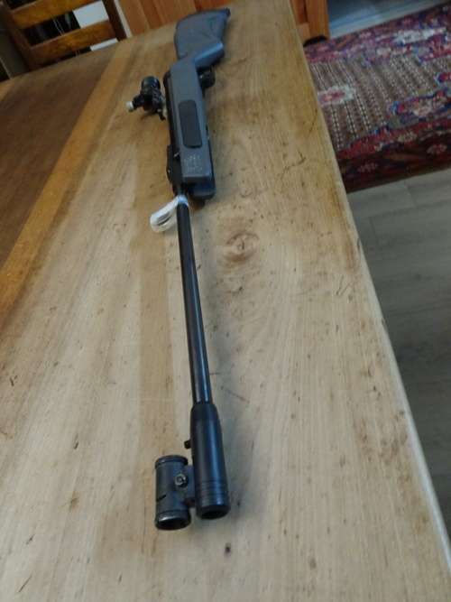 Gamo Shadow 640 Air Gun made in Spain  cal 4.5 with Anschutz Telescope 110 cm (L)