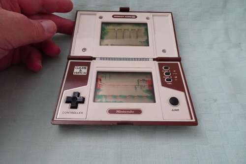 1983 Nintendo Model JR55 Donkey Kong ll Multi Screen (Please note Screen very Light needs attention