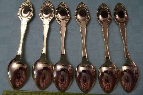 Set of 6 Eetrite 24 Carat Gold Plate Tea Spoons in Excellent Condition