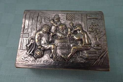 Vintage Silver plated Matchbox Holder in excellent condition