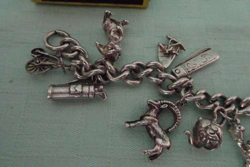 Stunning Bulky 925 Sterling Silver Bracelet with 15 Stunning Silver Lucky Charms - 78.2 grams