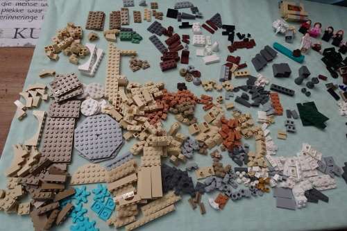 Lego Harry Potter 75948 Hogwarts Clock Tower (selling as is)