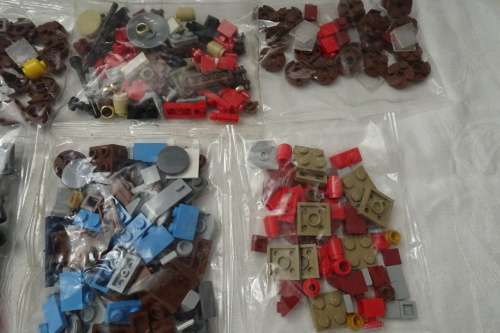 Lot of 11 Mini Lego Bags not opened bid for the lot
