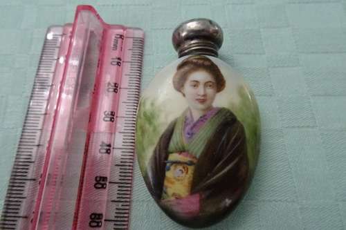 Antique Birmingham 1904-1905 Hallmarked Silver and Porcelain Perfume Bottle in good condition