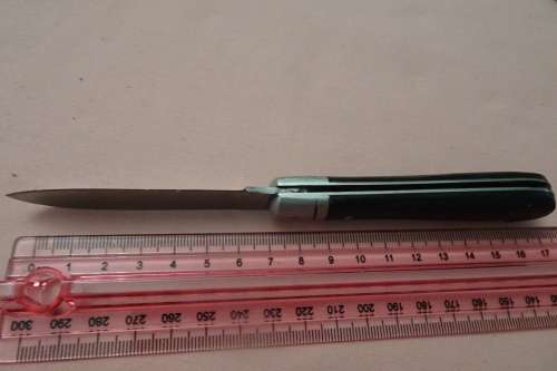 Interesting Pocket Knife with Anchor Motive in Excellent Condition