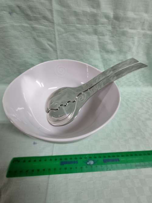 Carrol Boyes Salad Bowl with Two Kiss Salad Lifters in Excellent Condition