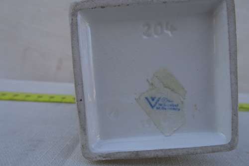 Hummel Goebel -Wearing Wonderer (W. Germany ) 14Cm x 6Cm