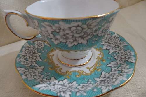 2 x Royal Albert - Enchantment Coffee Duo Set - Made in England - Good Condition