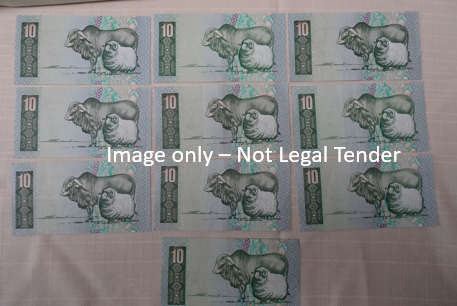 10 x Republic of South Africa Ten Rand Notes : Gerhard De Kock (BIDDING PER NOTE)