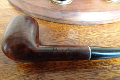 Retro Pipe Holder on Stand with Four Brand New Senator Pipes with BB Smoking Mixture Pipe Tobacco