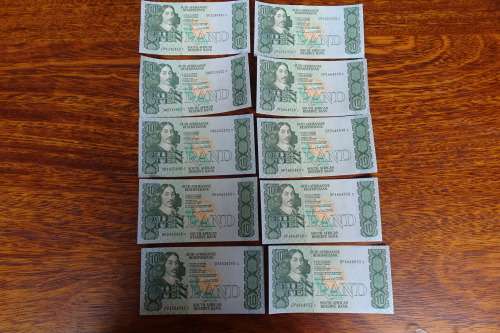10 x Republic of South Africa Ten Rand Notes: Gerhard De Kock (BIDDING PER NOTE)